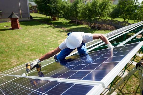 Fast and Efficient Roof Installation in Fort Worth