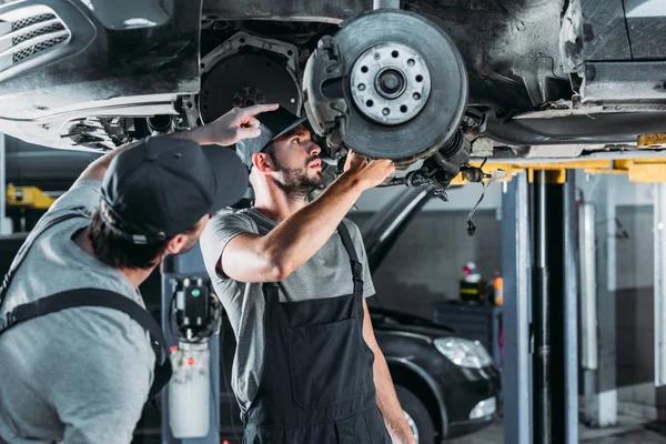 What Makes a Reliable Auto Repair Shop Stand Out?